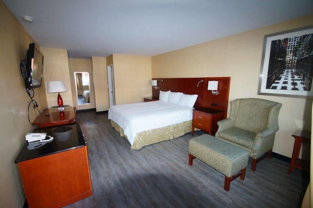 Civic Center Inn Santa Ana Buitenkant foto